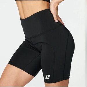 Forme Scuplt 8” Shorts Black Gym Weightlifting Workout Yoga Pilates Size M